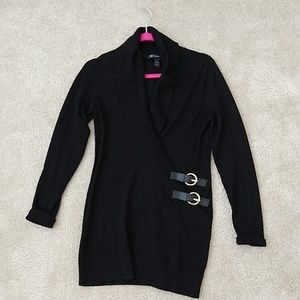 Black knit sweater,  for slim person